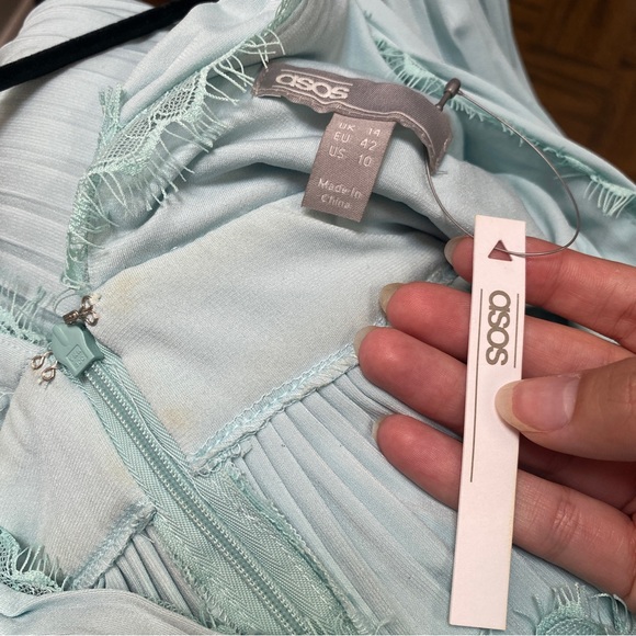 ASOS Bridesmaid/Wedding Guest Lace Pleated Maxi Dress - Picture 13 of 16